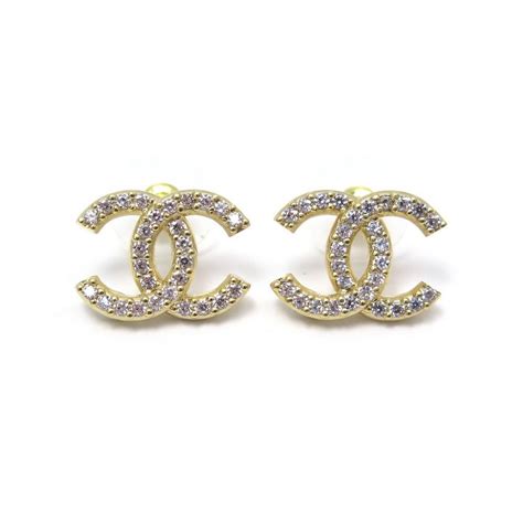 chanel boucle d'oreille cc|CHANEL.